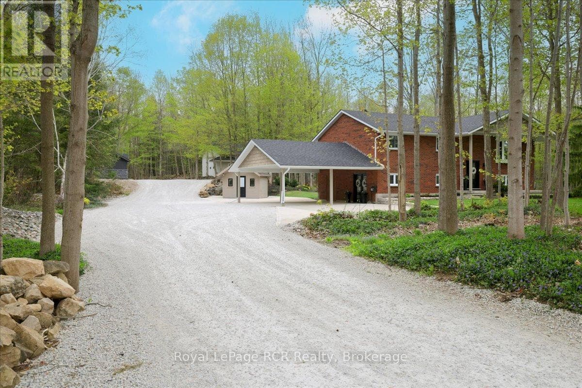 103488 GREY 18 ROAD photo 3