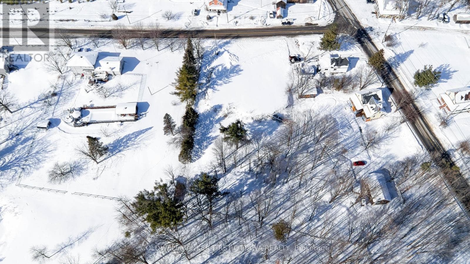 109 BENNETT LAKE ROAD photo 3