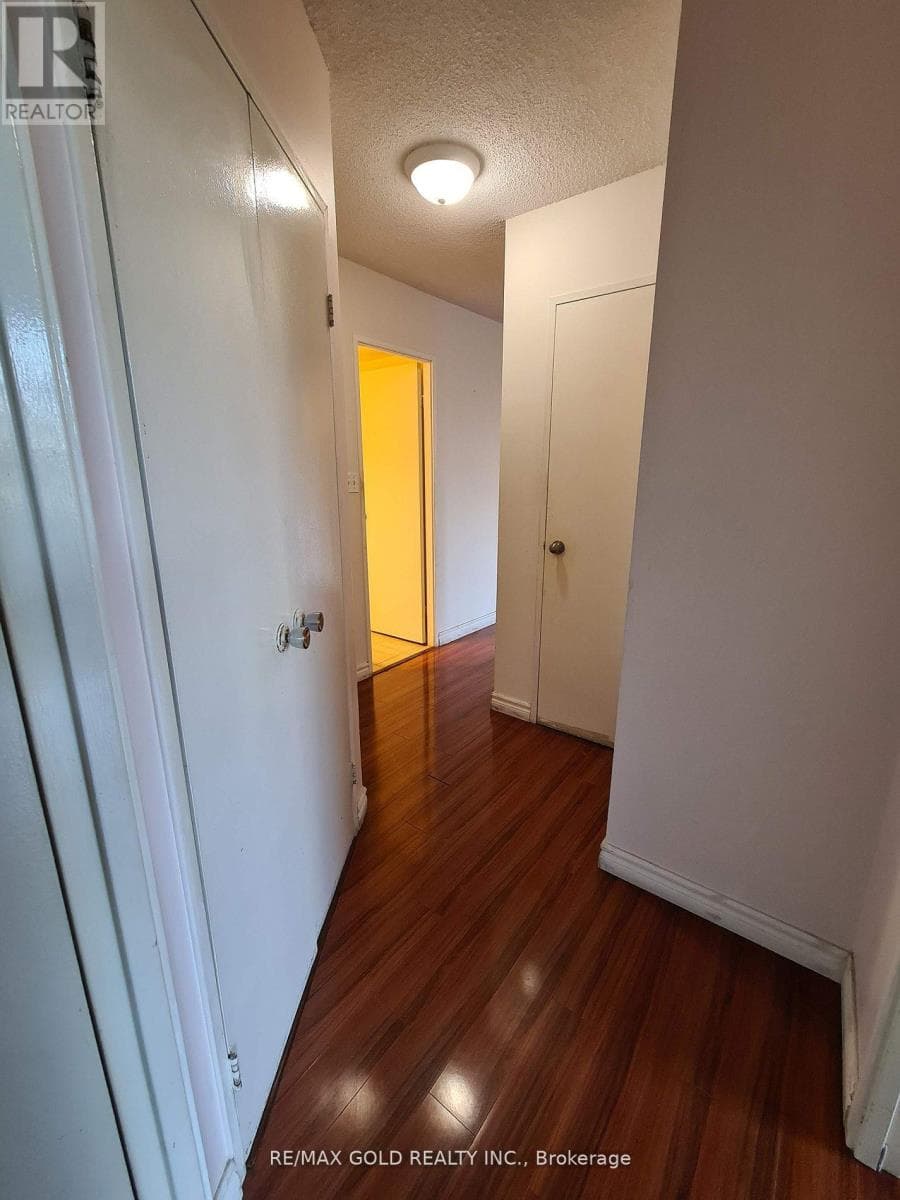 405 - 335 DRIFTWOOD AVENUE photo 5