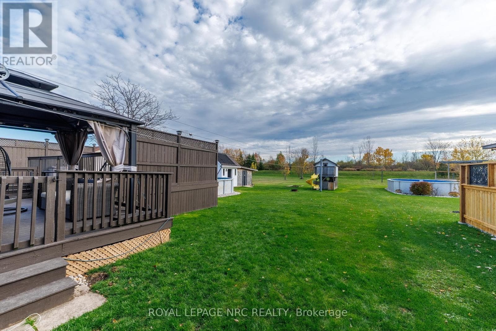 2455 CORAL AVENUE photo 4