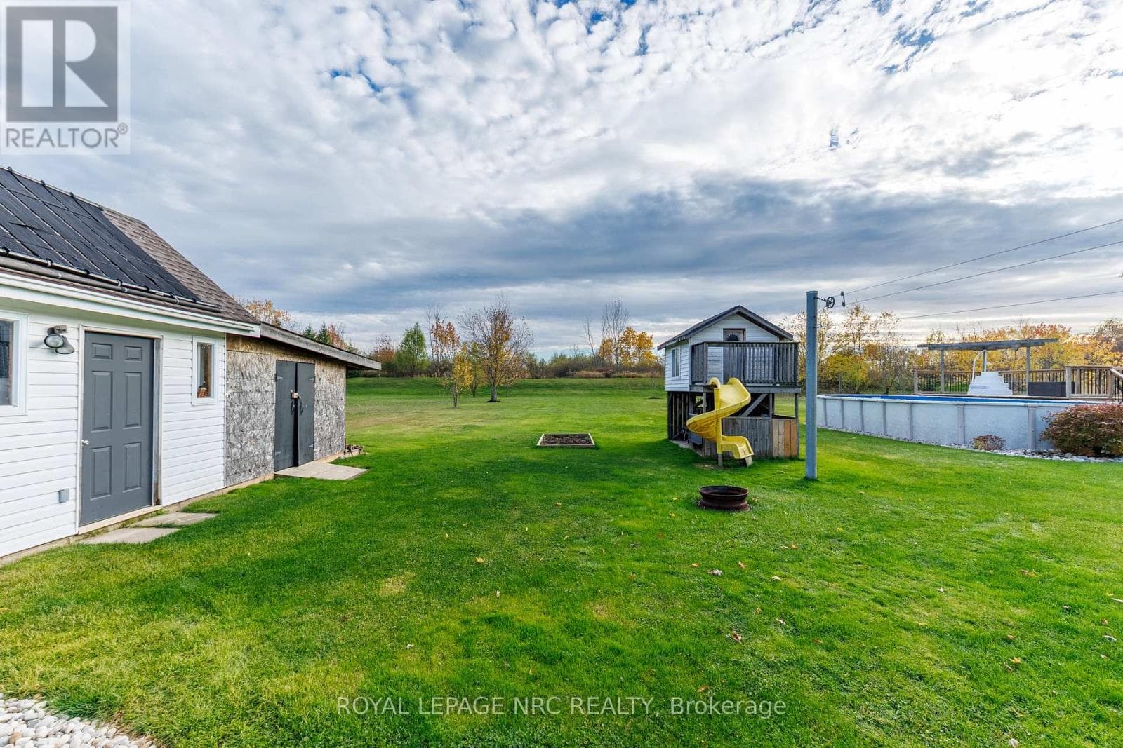 2455 CORAL AVENUE photo 5