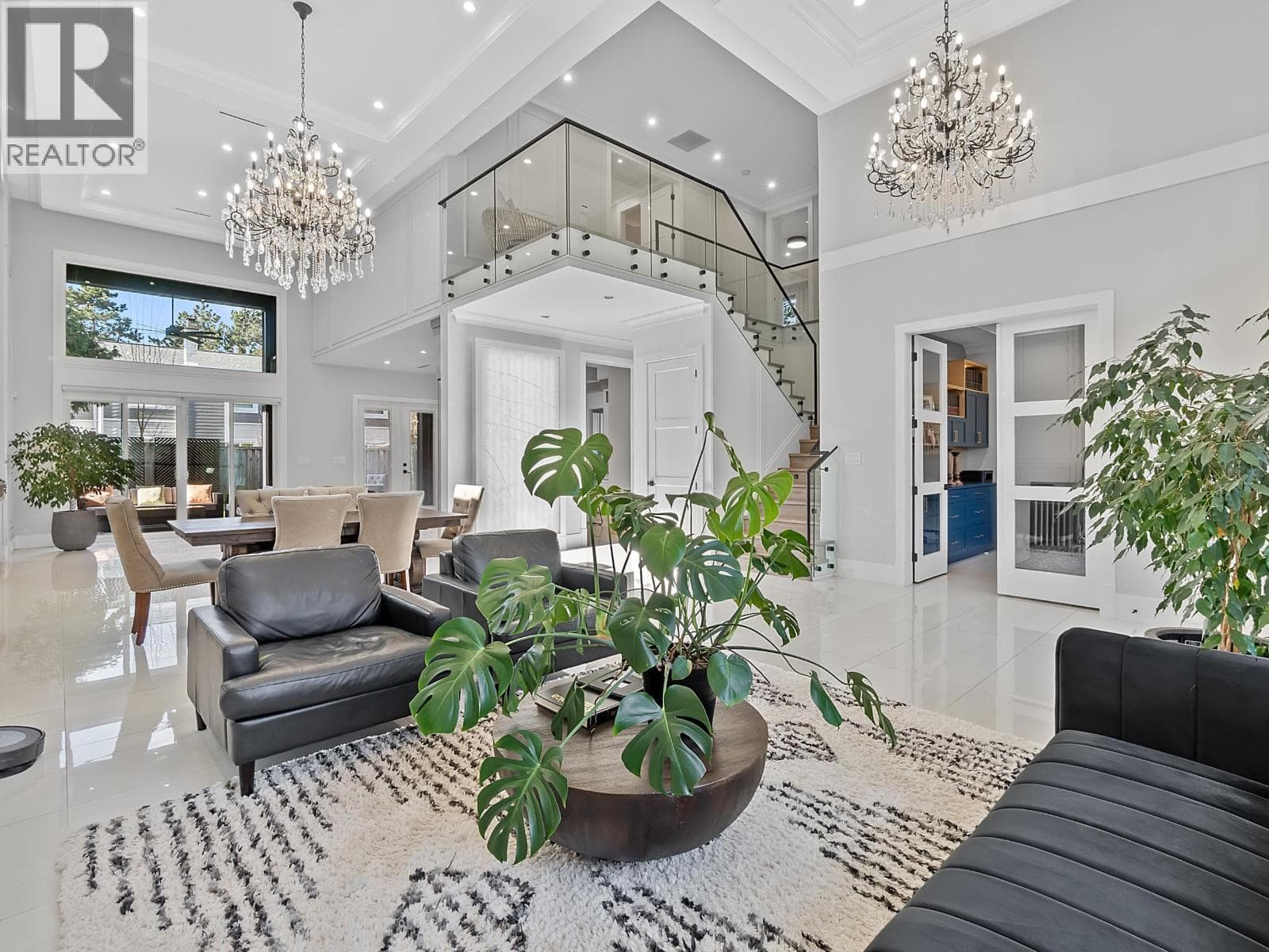 9591 FLORIMOND ROAD photo 5