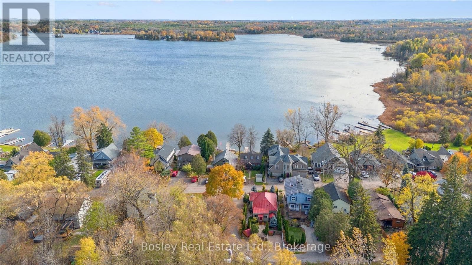32 HOLLY TRAIL photo 4
