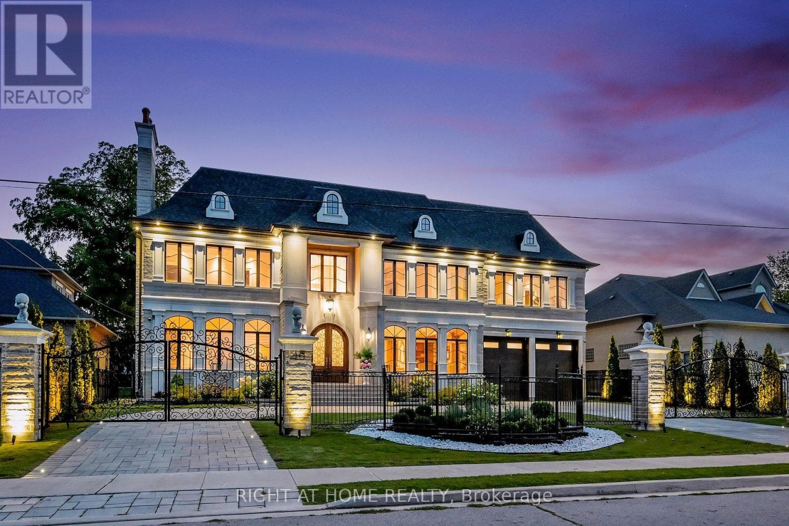 10 YONGEVIEW AVENUE photo 2