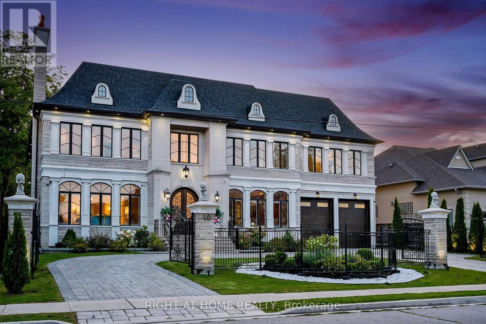 10 YONGEVIEW AVENUE photo 3