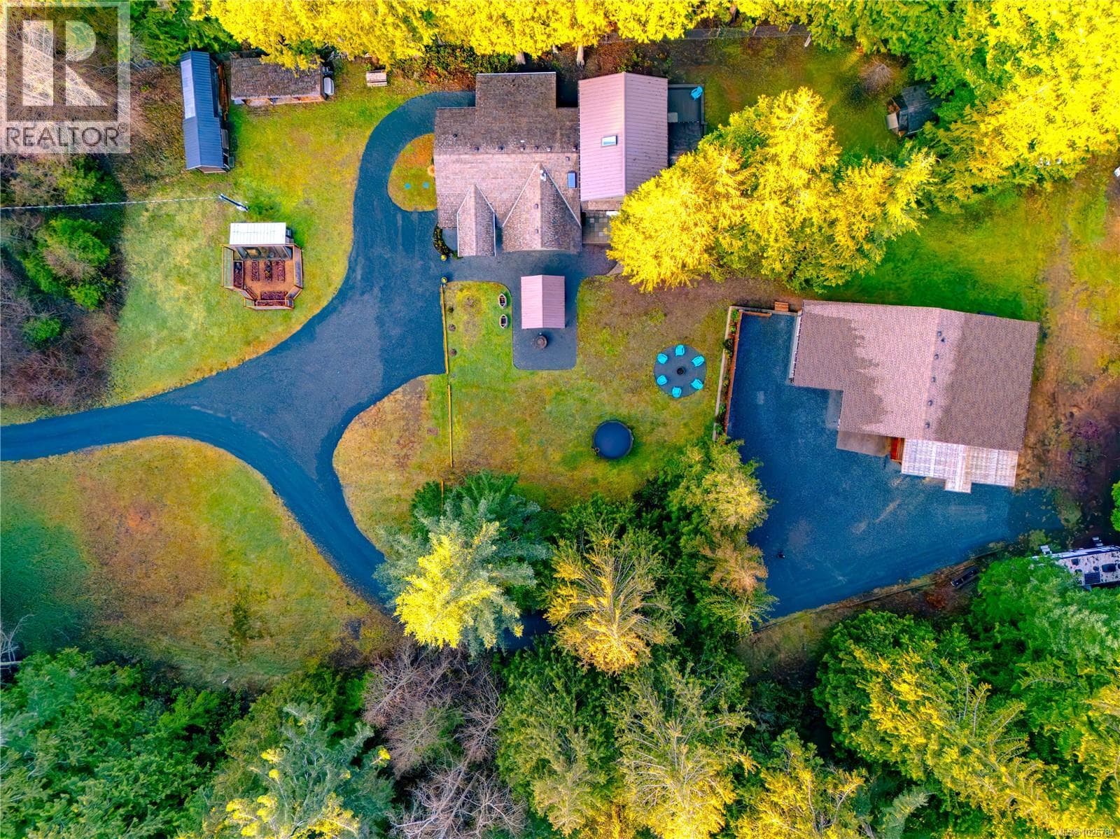 6 bed 4 bath single family at 375 Baylis Rd — $1,625,000