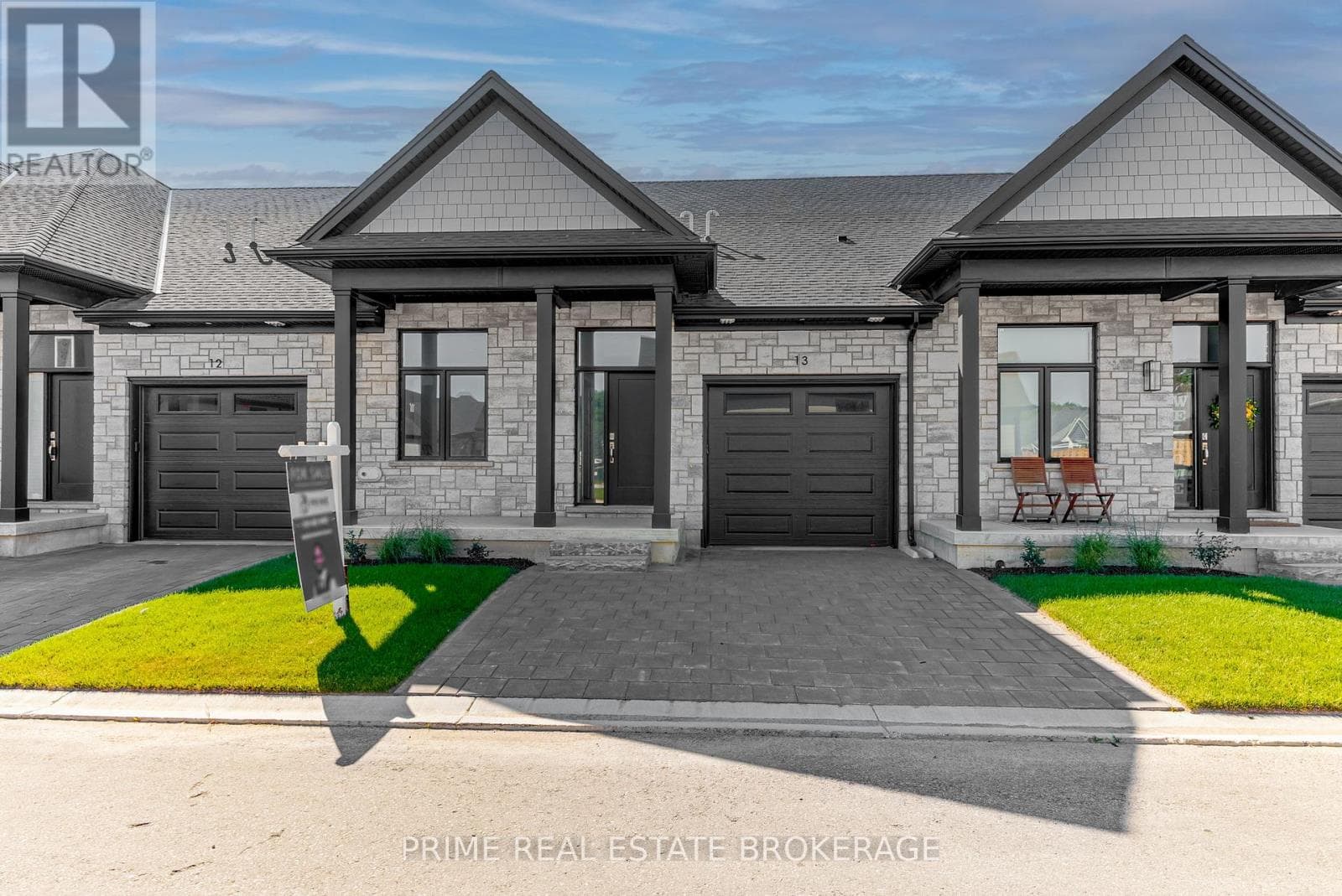 2 bed 2 bath vacant land at 2 - 62 COMPASS TRAIL — $589,900
