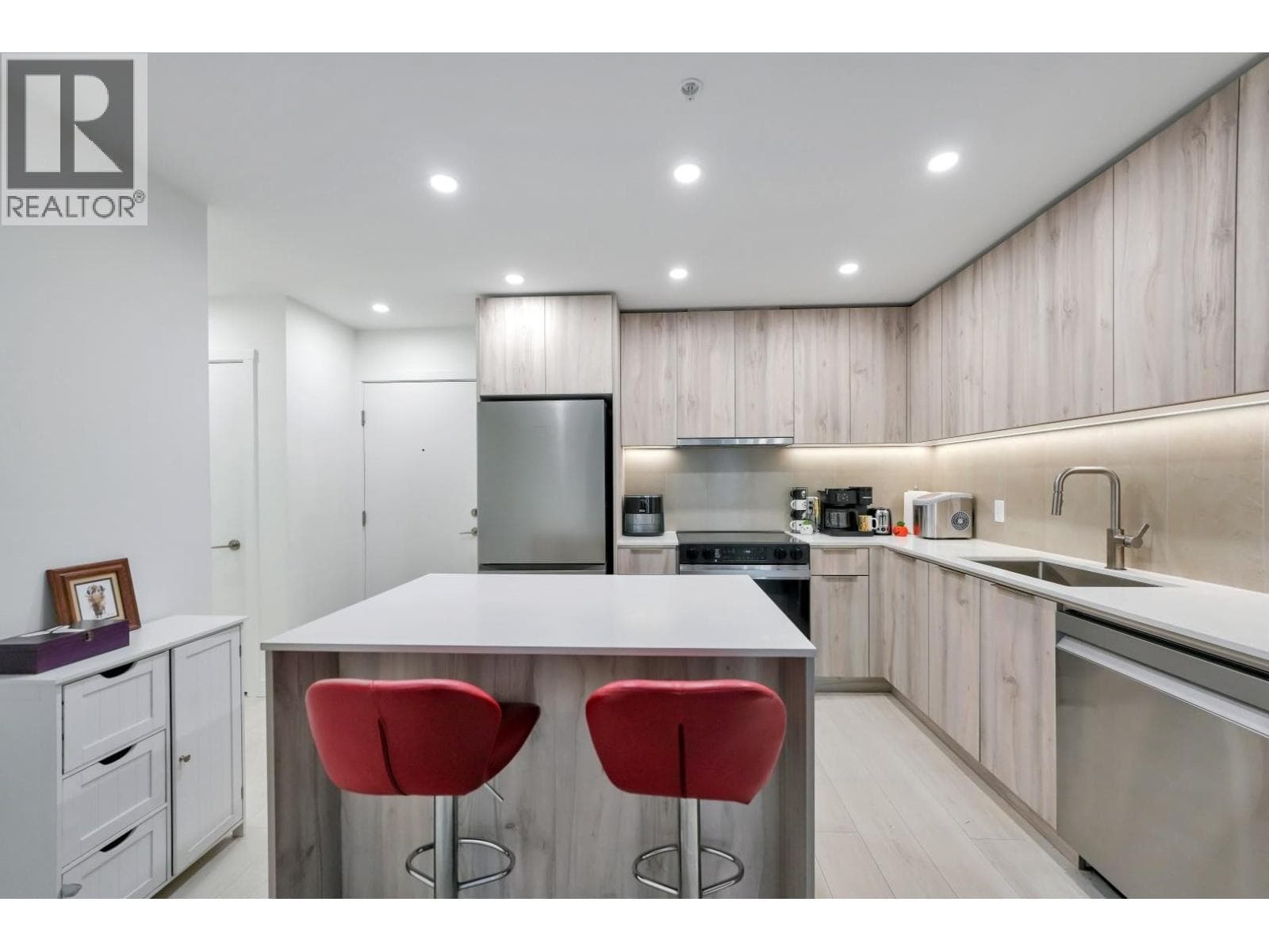 409 3596 MALSUM DRIVE photo 5