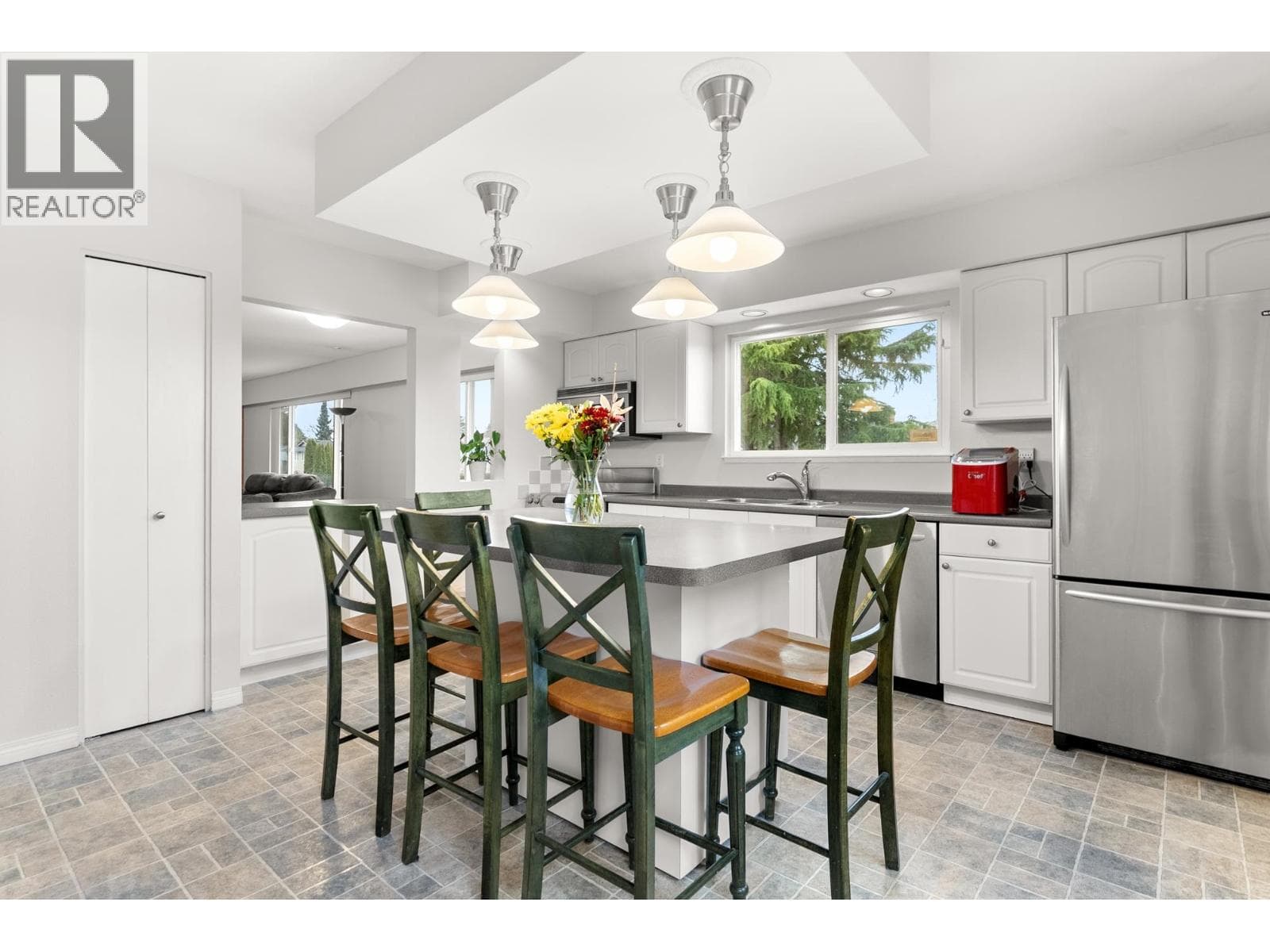 10580 ROSEBROOK ROAD photo 3