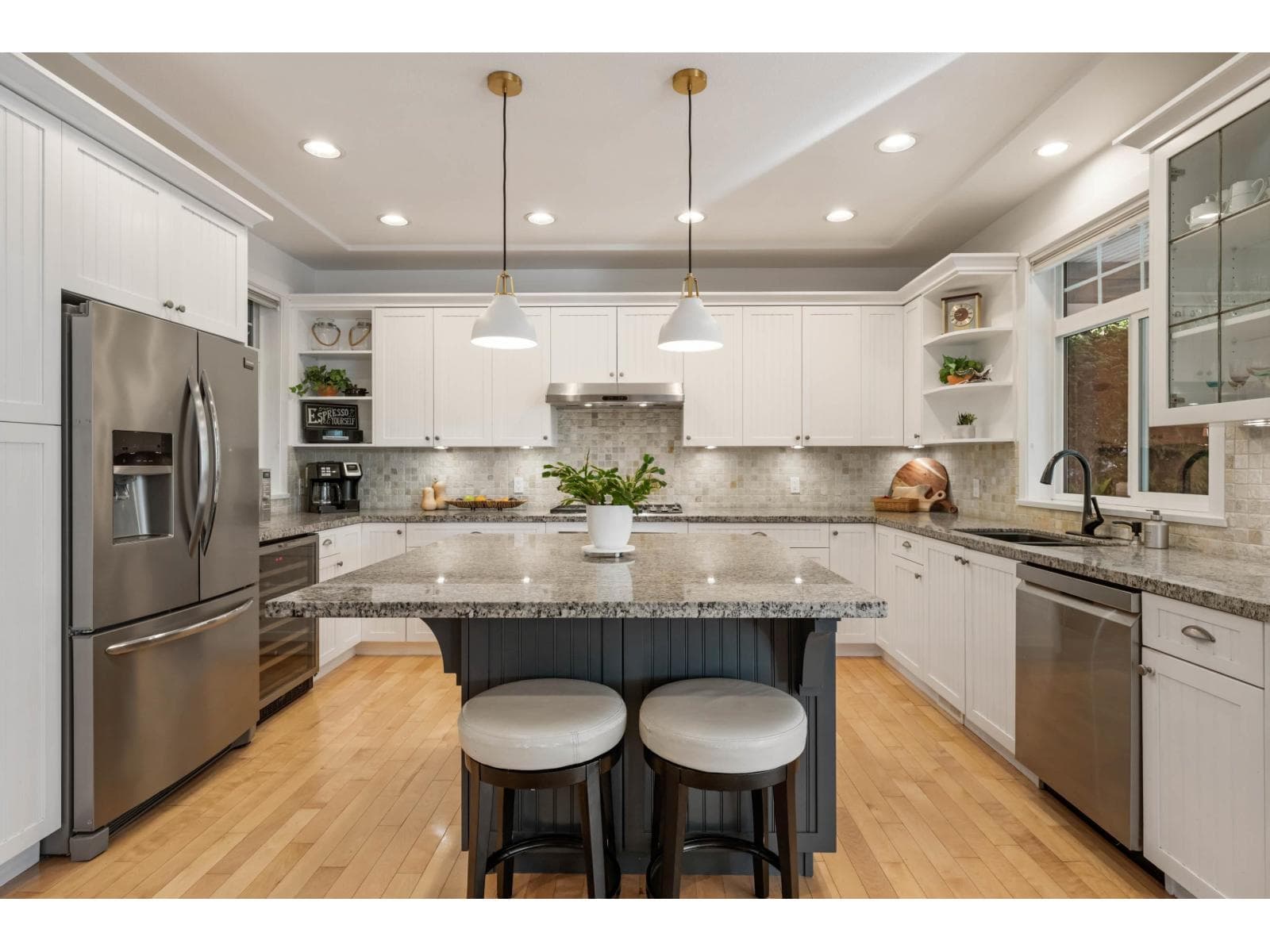 22784 88 AVENUE photo 5