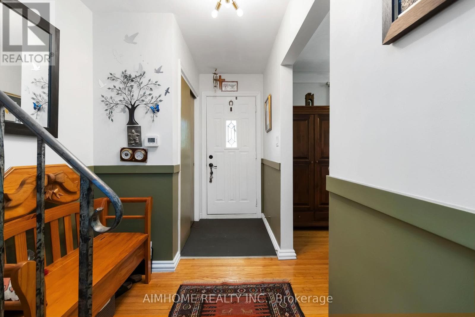 1031 MARLEY CRESCENT photo 4