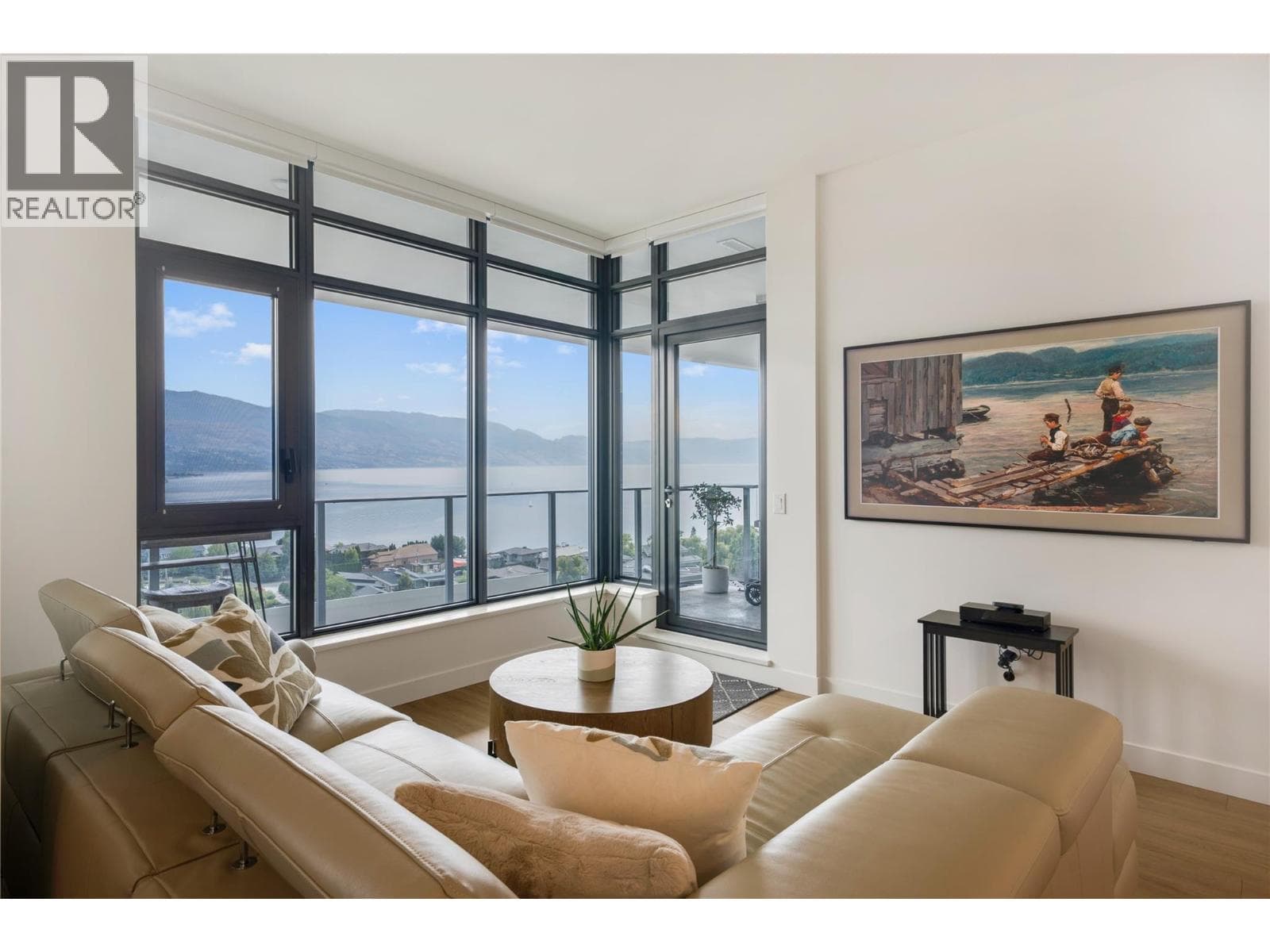3699 Capozzi Road Unit# PH3 photo 3