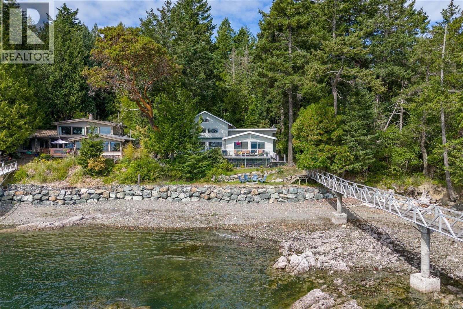 73 McKenzie Cres photo 3
