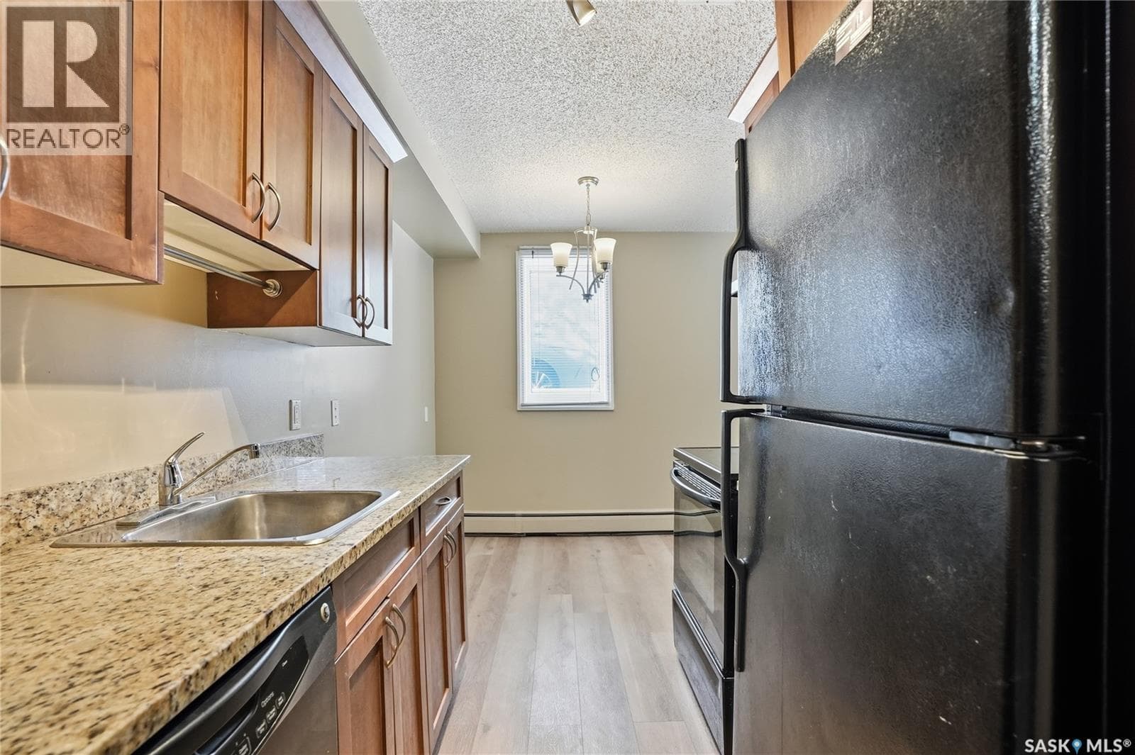 106 254 Pinehouse PLACE photo 10