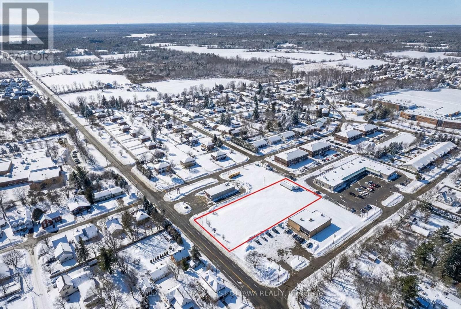 157 TOWNLINE ROAD W photo 2