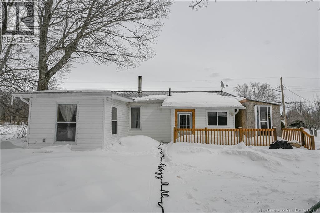 1382 Thériault Road photo 5