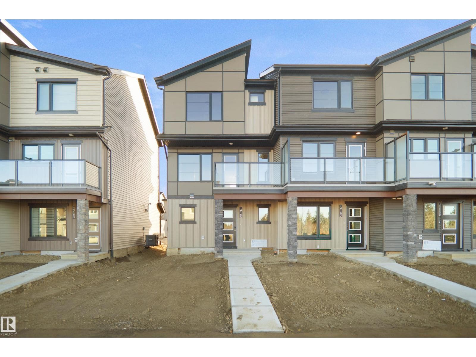3 bed 3 bath single family at 268 Deer Valley DR — $379,998