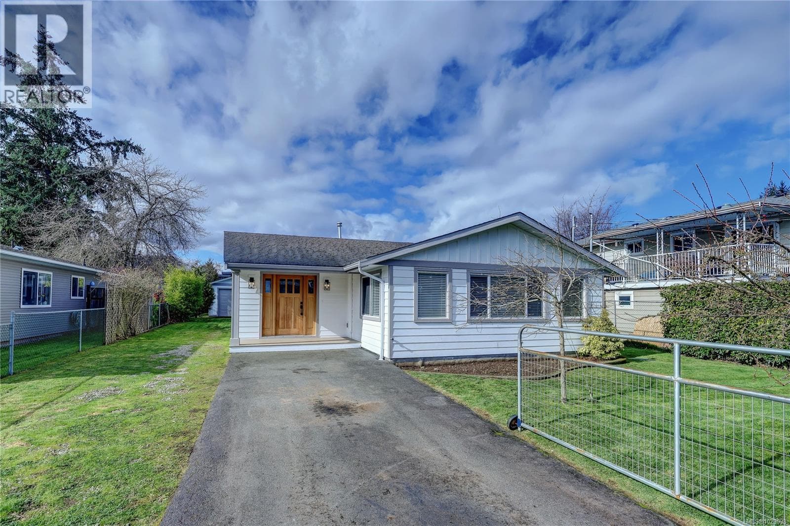 4 bed 2 bath single family at 223 Evergreen St — $775,000