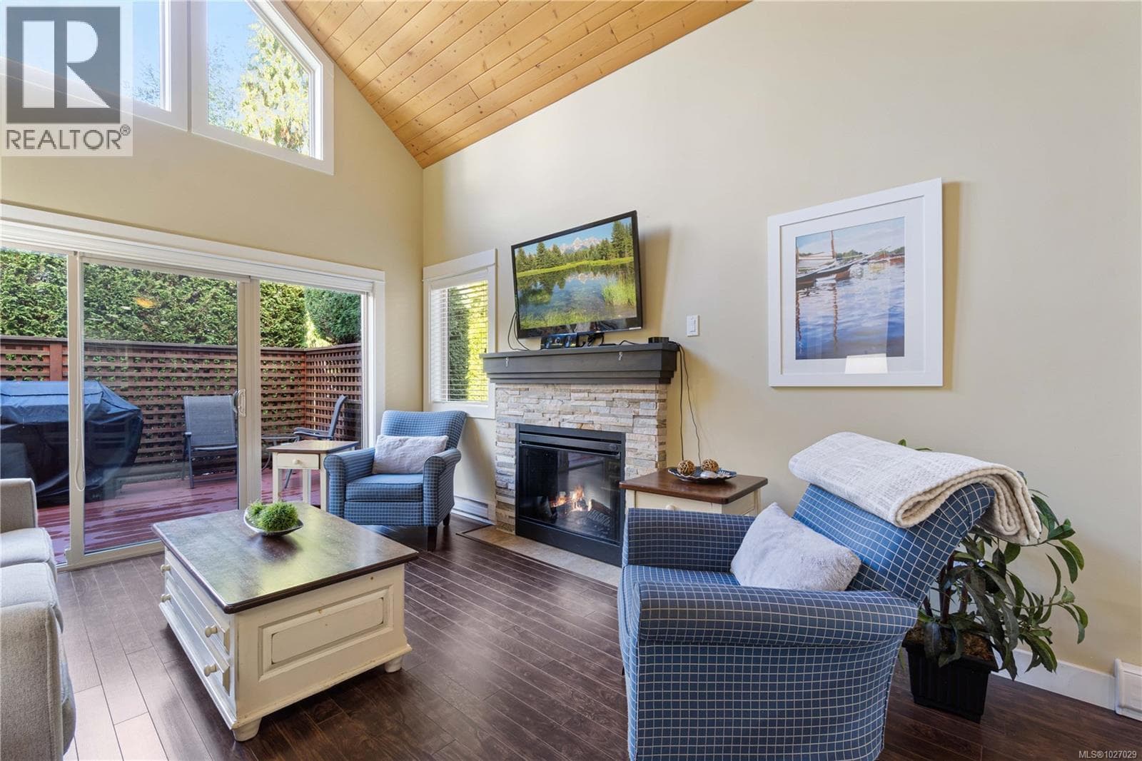 261 1130 Resort Dr photo 4