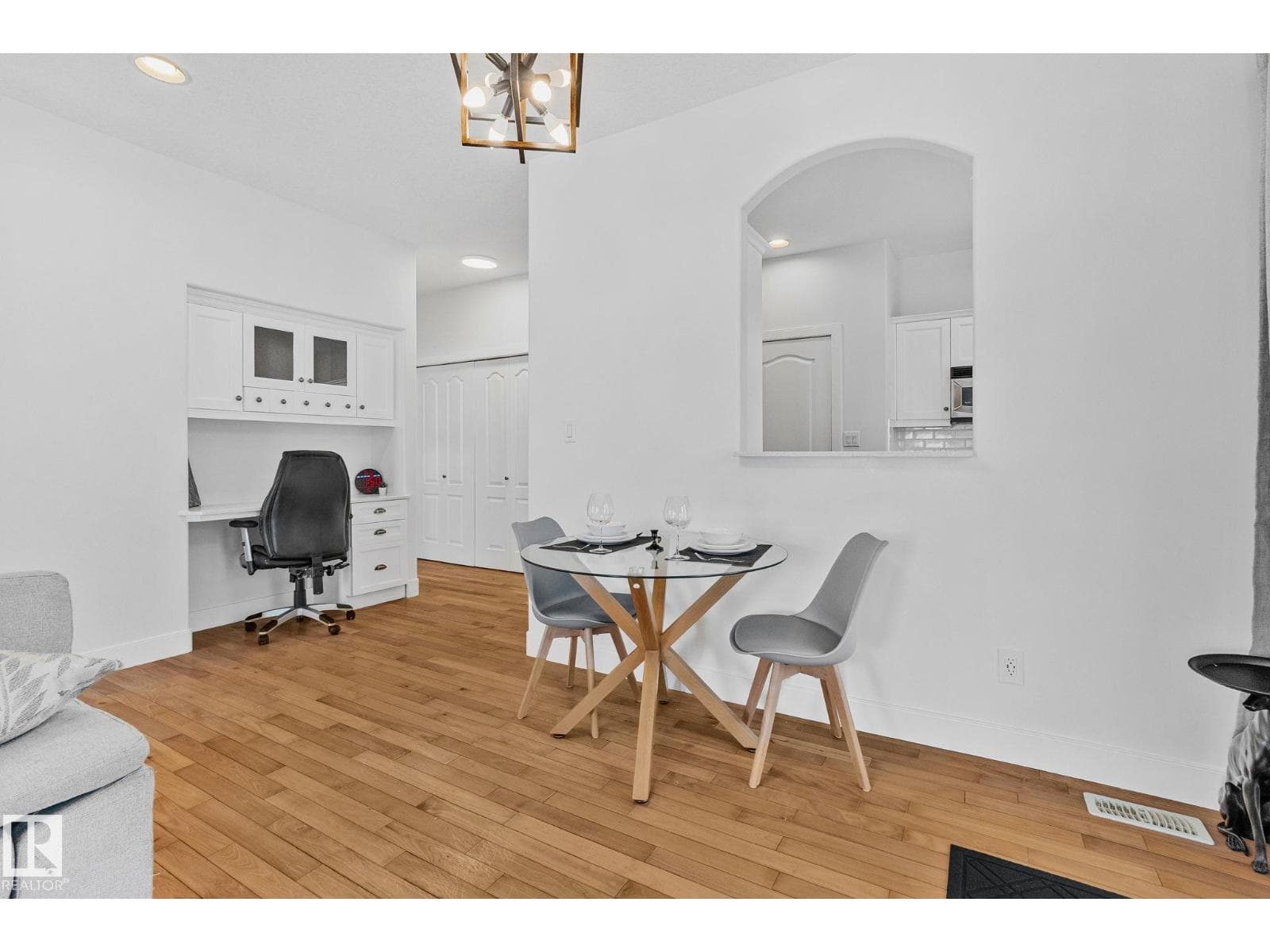 10651 68 Ave & 6711 107 ST AV NW photo 3