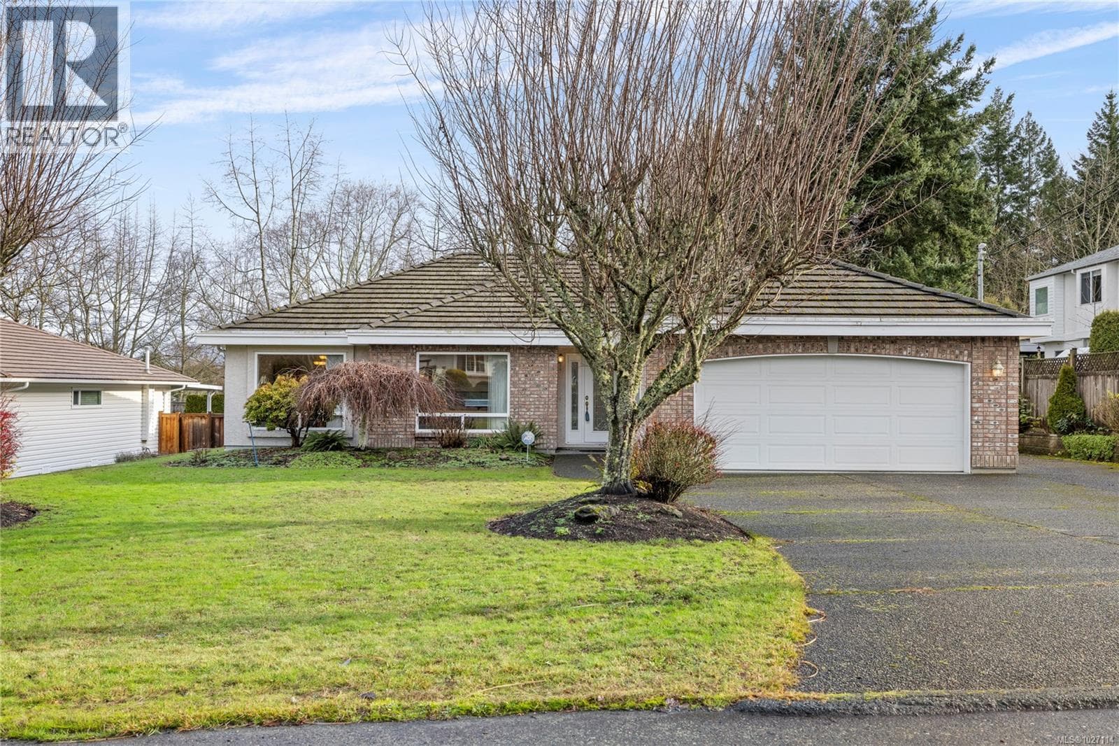 117 Denman Dr photo 2
