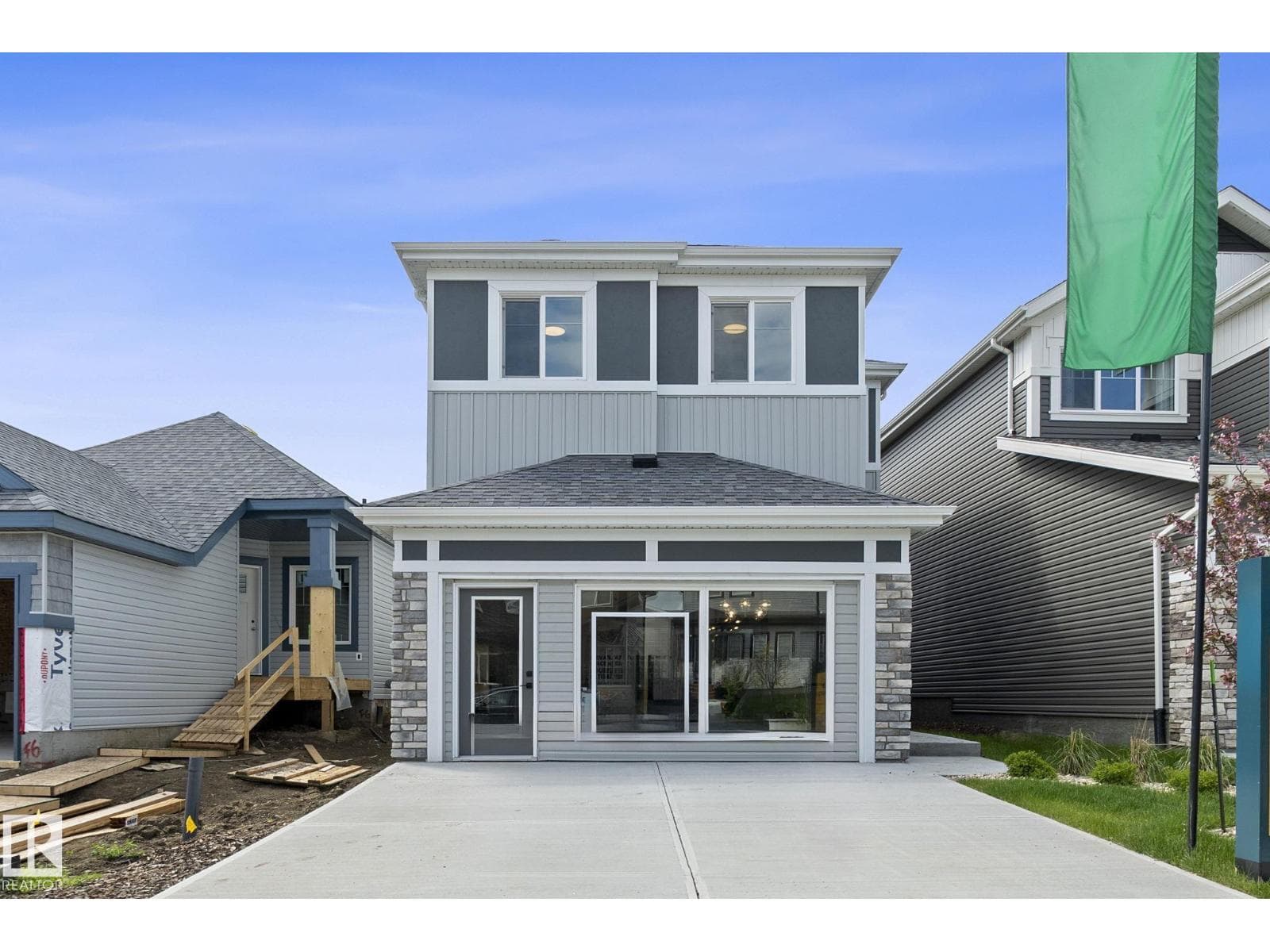 103 DANSEREAU WY