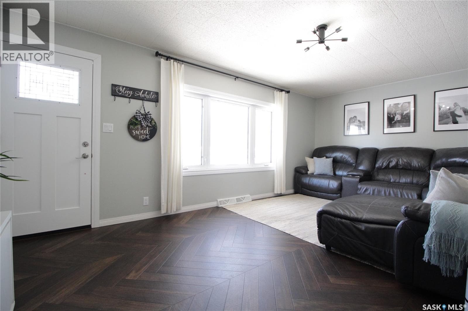 503 Windover AVENUE — photo 3