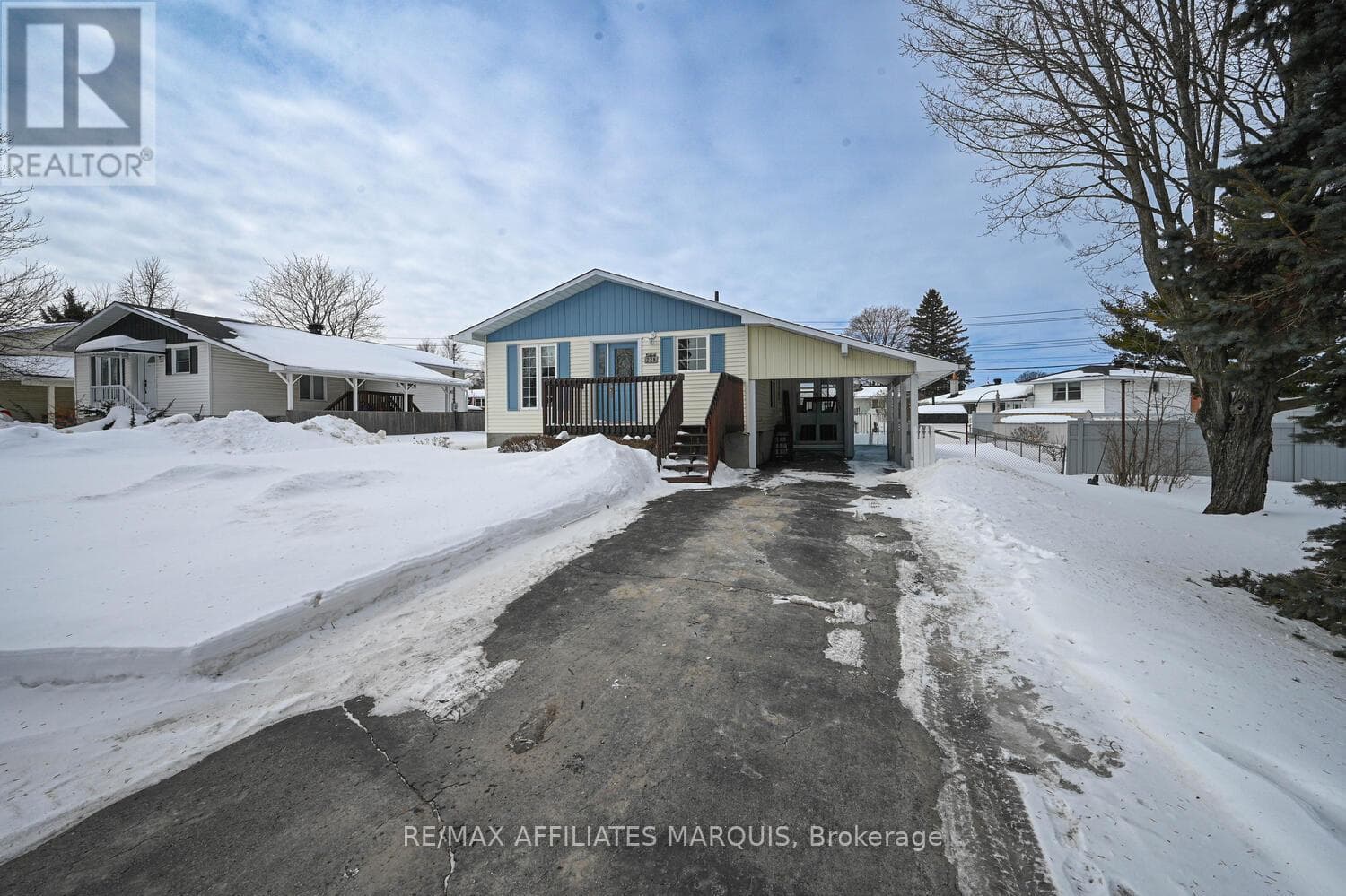 3 bed 2 bath single family at 228 BROCKVILLE STREET — $459,900