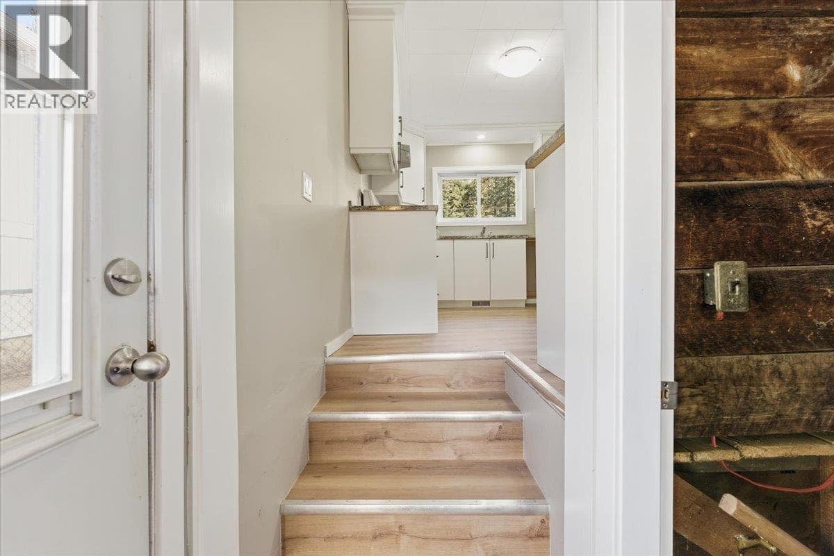 5783 Tuktakamin Road photo 2