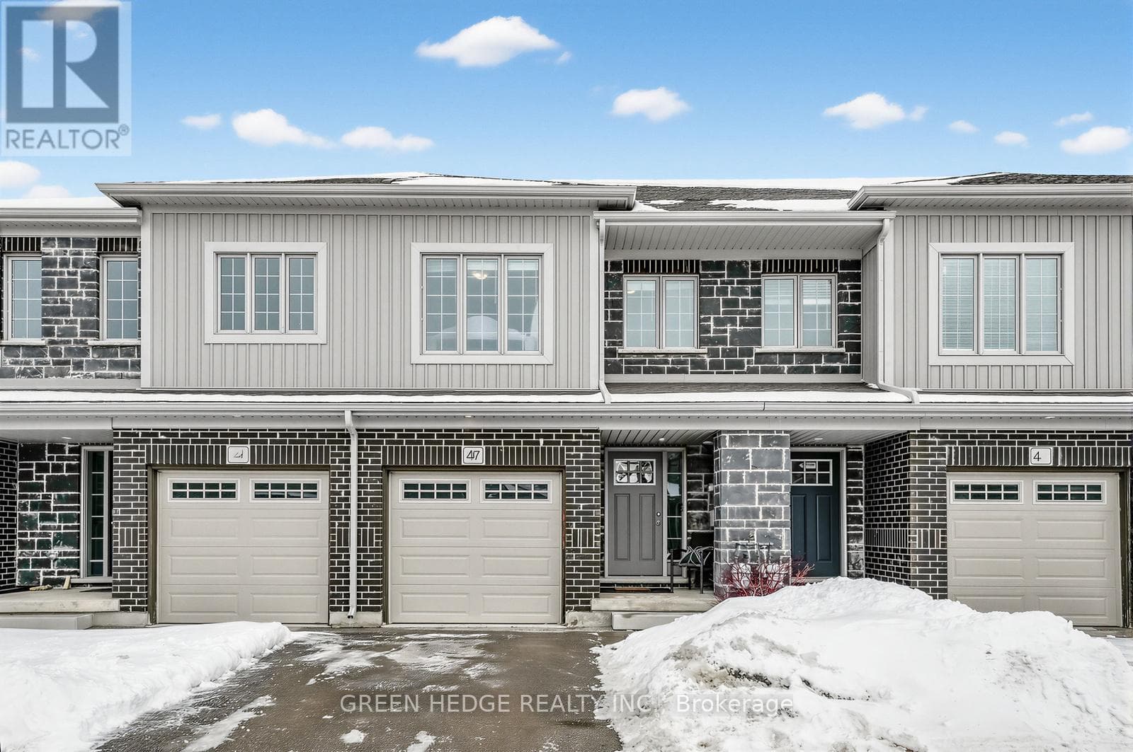 3 bed 3 bath single family at 47 - 135 HARDCASTLE DRIVE — $665,000