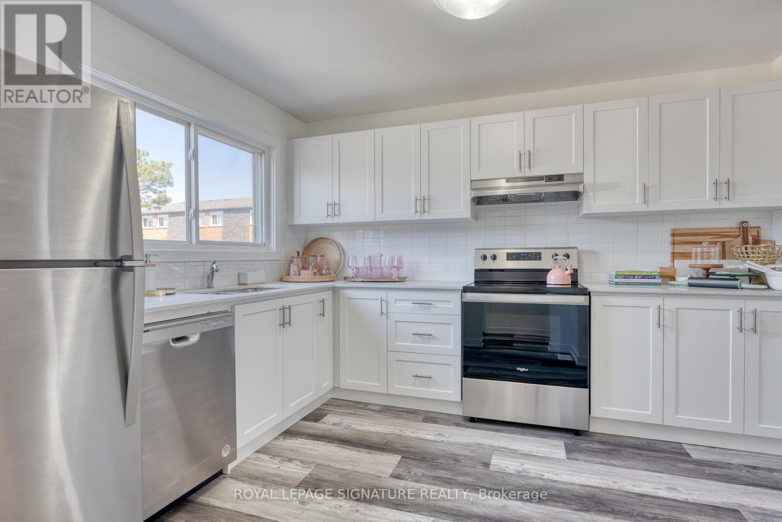 3 bed 2 bath single family at 22 - 20 ANNA CAPRI DRIVE — $489,900