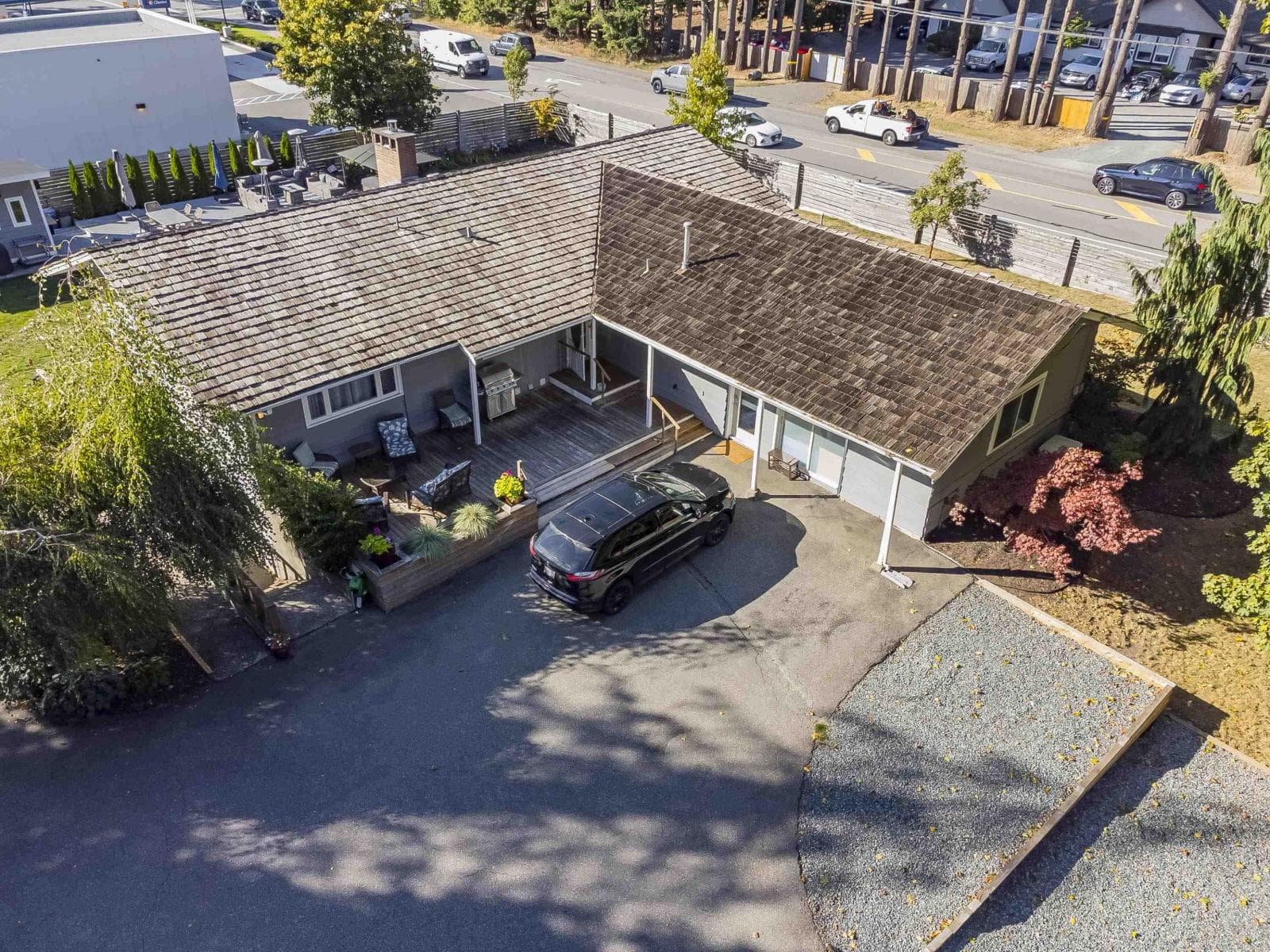 24846 56 AVENUE photo 2