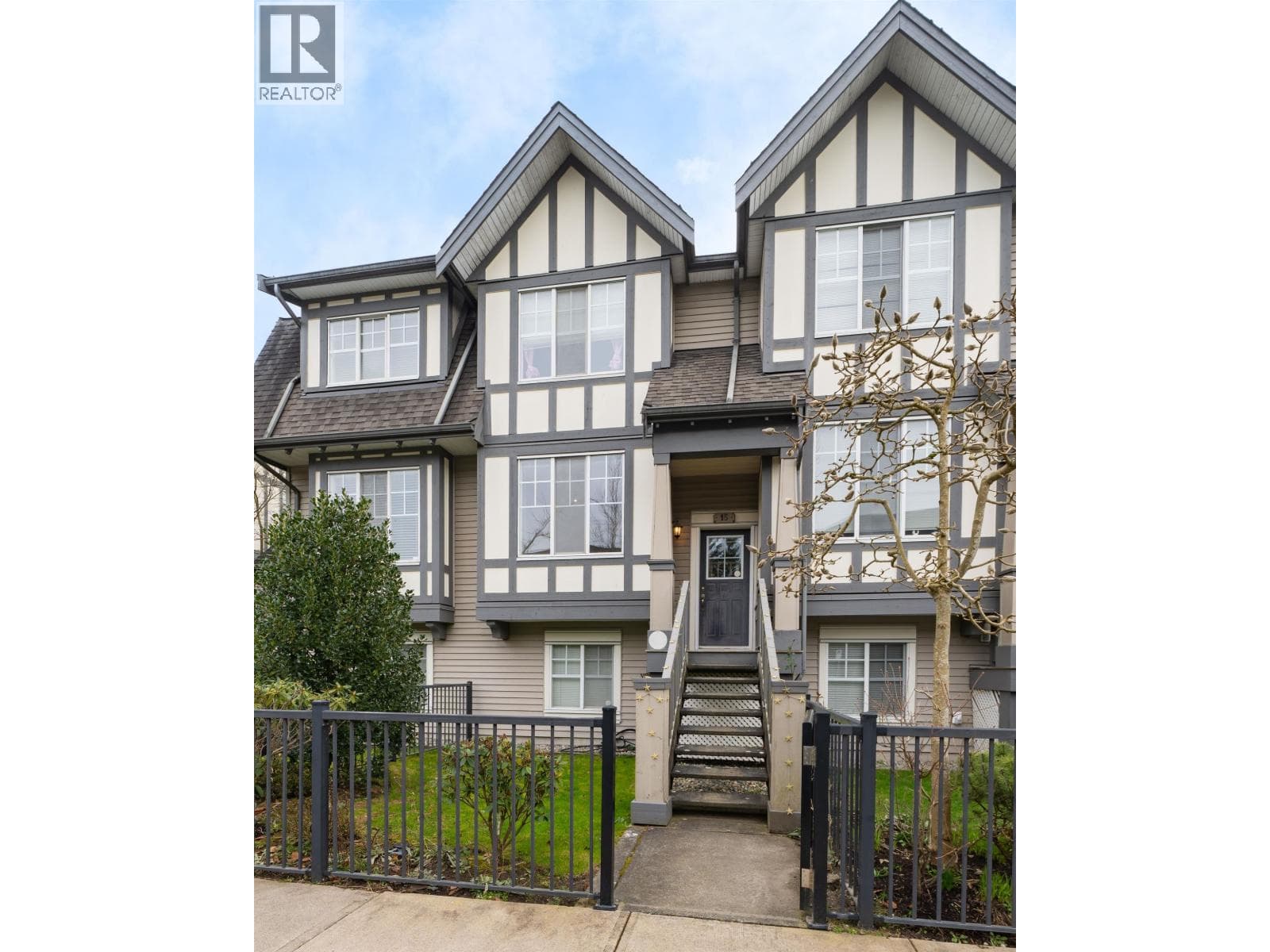 15 7331 HEATHER STREET photo 3