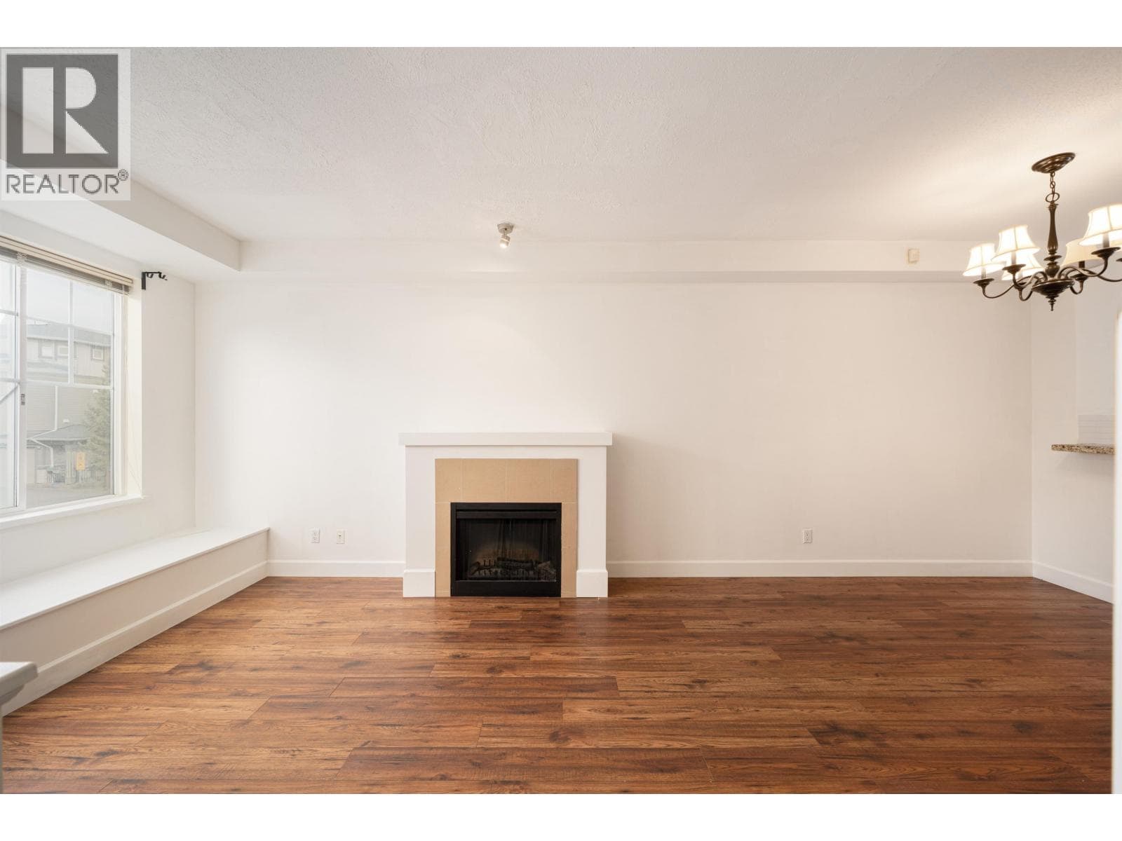 15 7331 HEATHER STREET photo 5