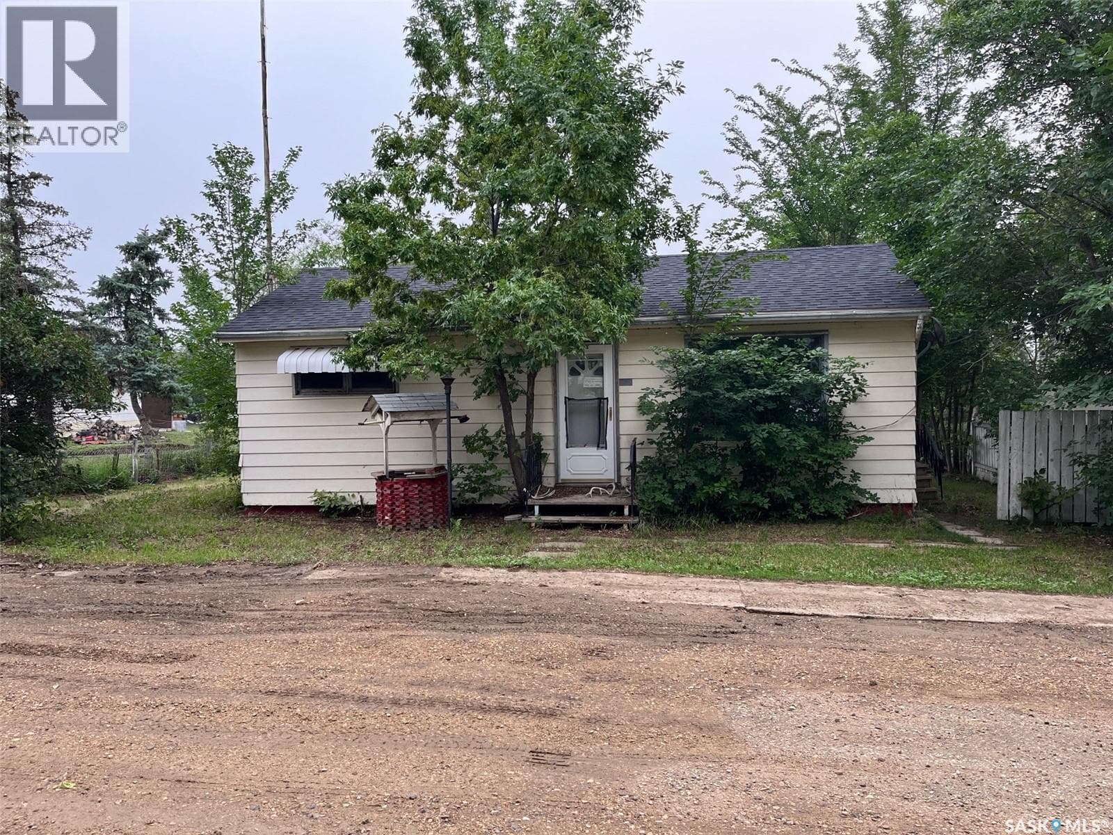 2 bed 1 bath single family at 211 2nd STREET E — $62,000