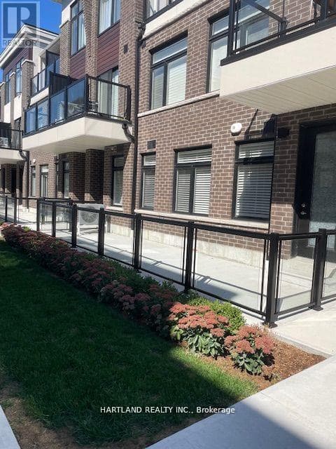 127 - 755 OMEGA DRIVE photo 3