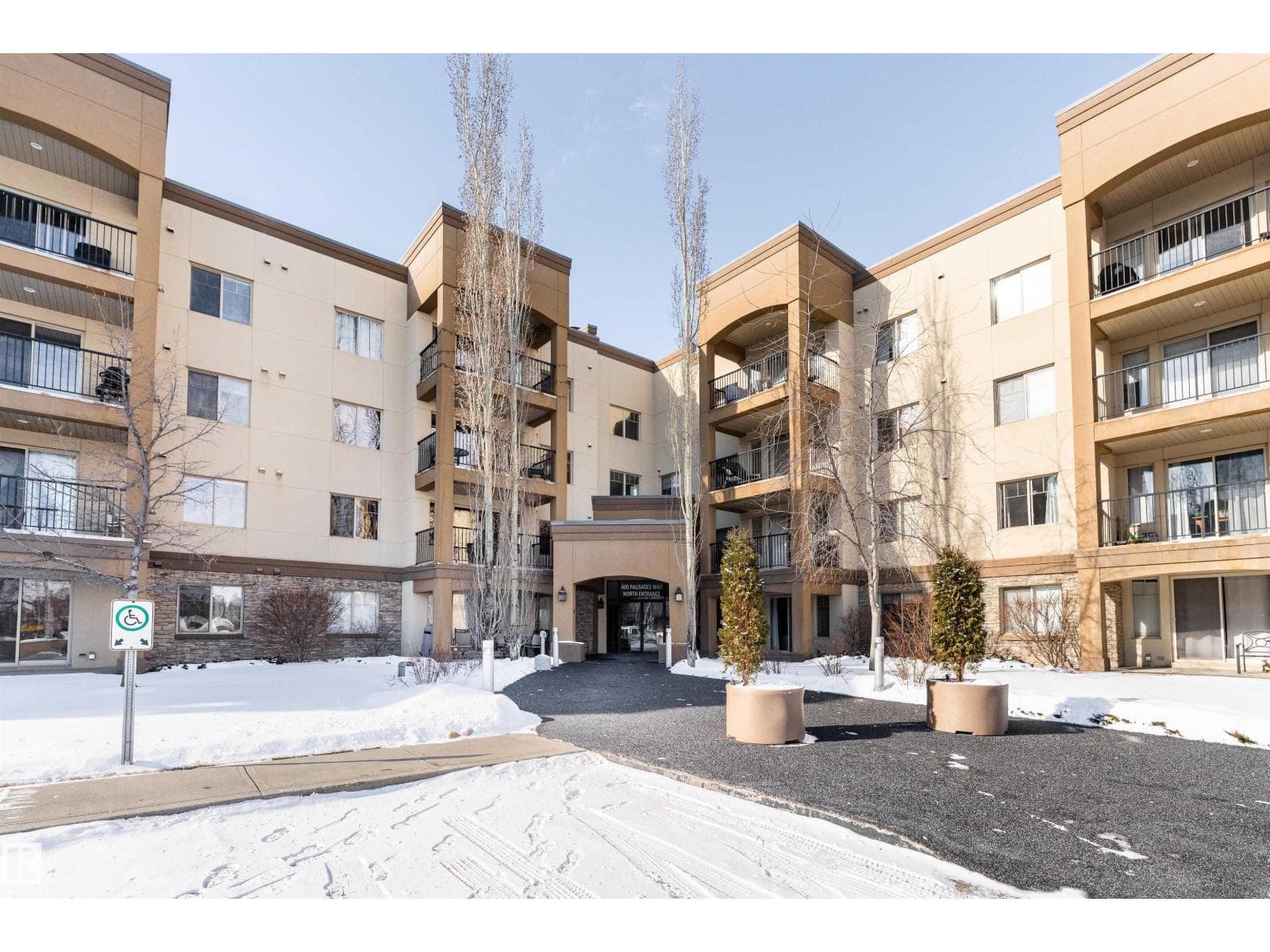 2 bed 2 bath single family at #415 400 PALISADES WY — $344,500