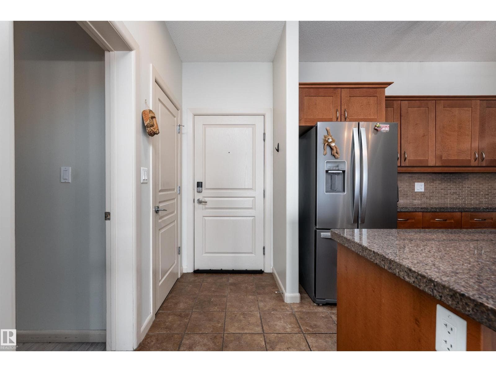 #415 400 PALISADES WY photo 4