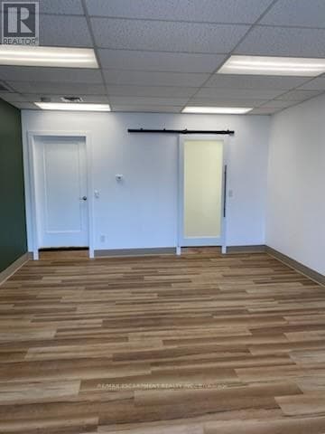 120 PARKDALE AVENUE N photo 2