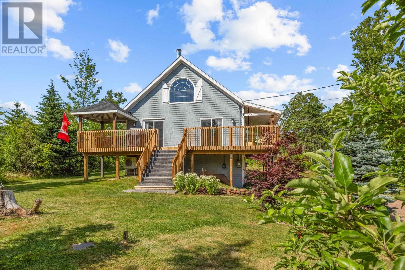 138 Seawood Drive photo 3
