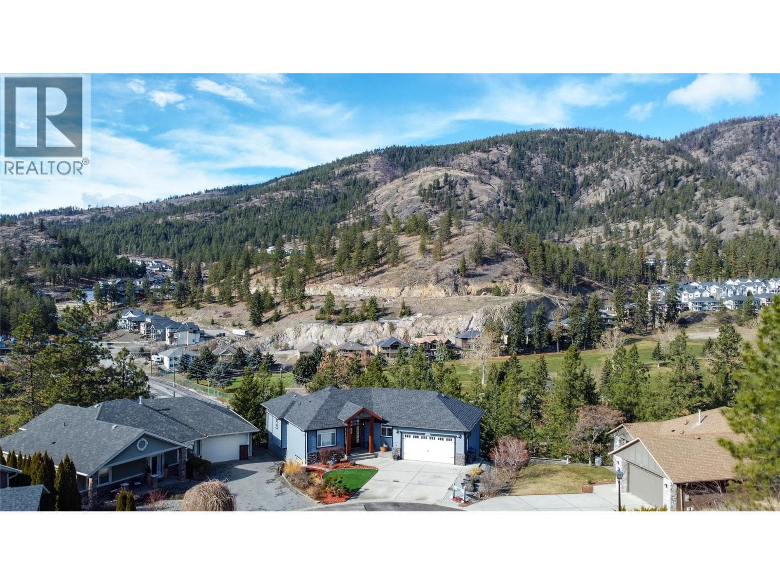 2233 Helgason Drive photo 4