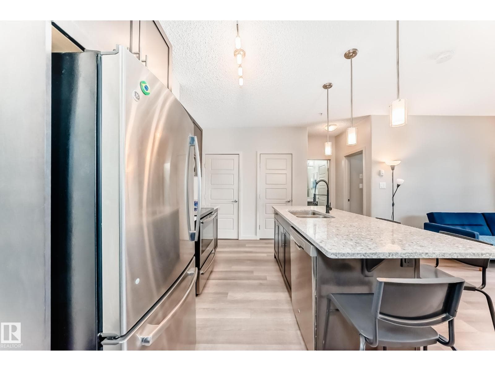#108 1144 ADAMSON DR SW photo 7