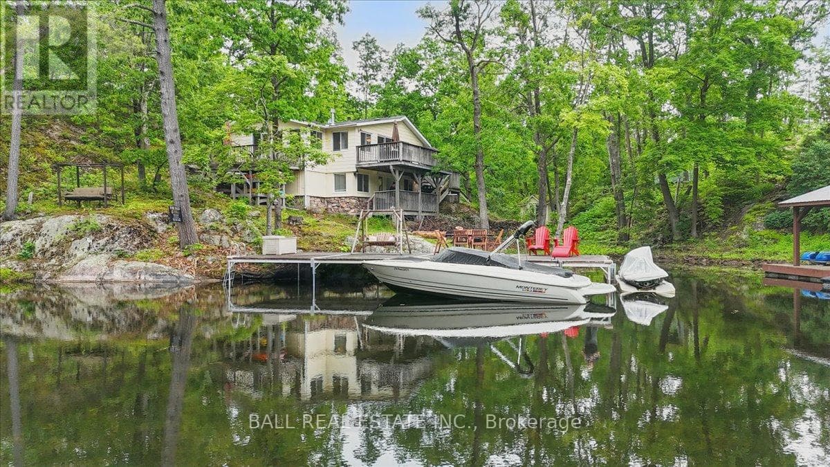 3559 HARBOUR POINT LANE photo 2