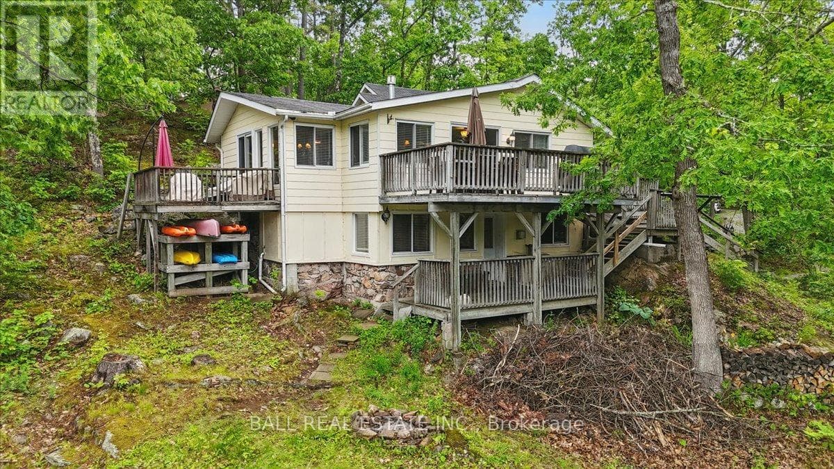 3559 HARBOUR POINT LANE photo 3