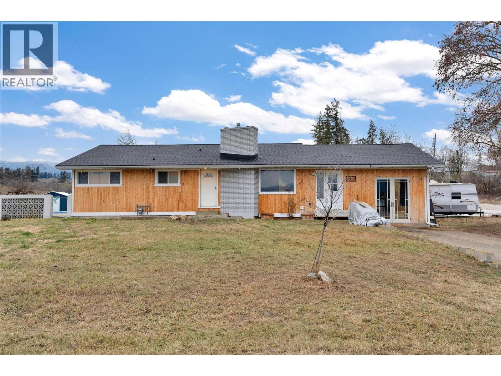 4010 Dodds Road photo 3