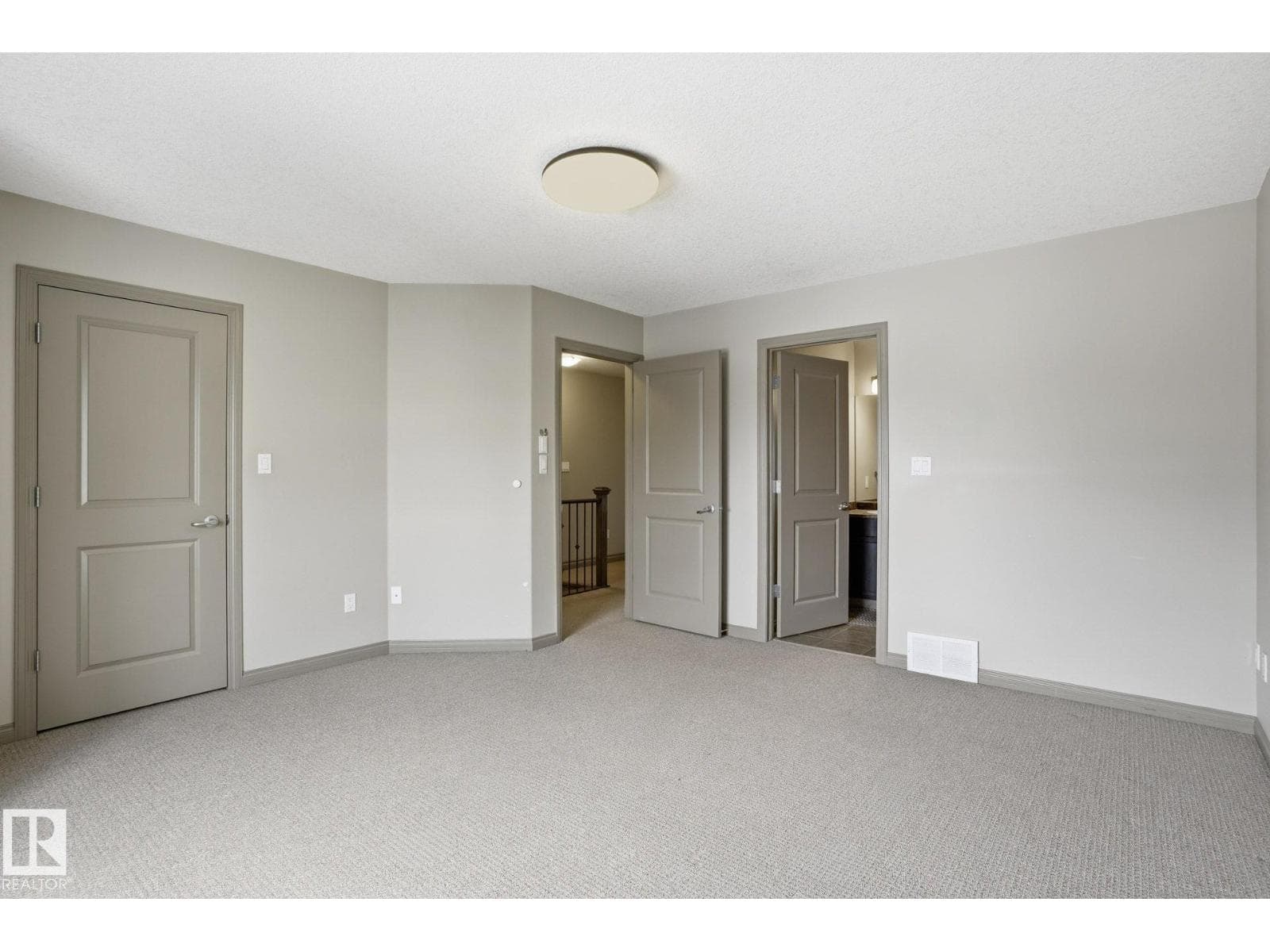 #21 5120 164 AV NW photo 5