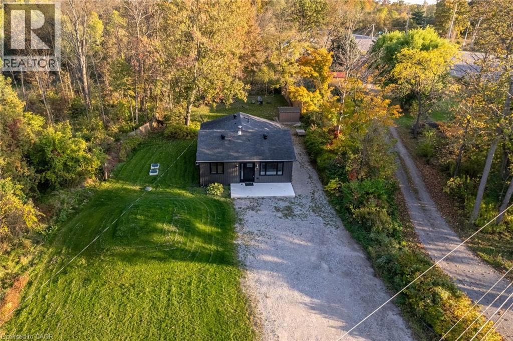 8 MOUNTSBERG Road photo 2