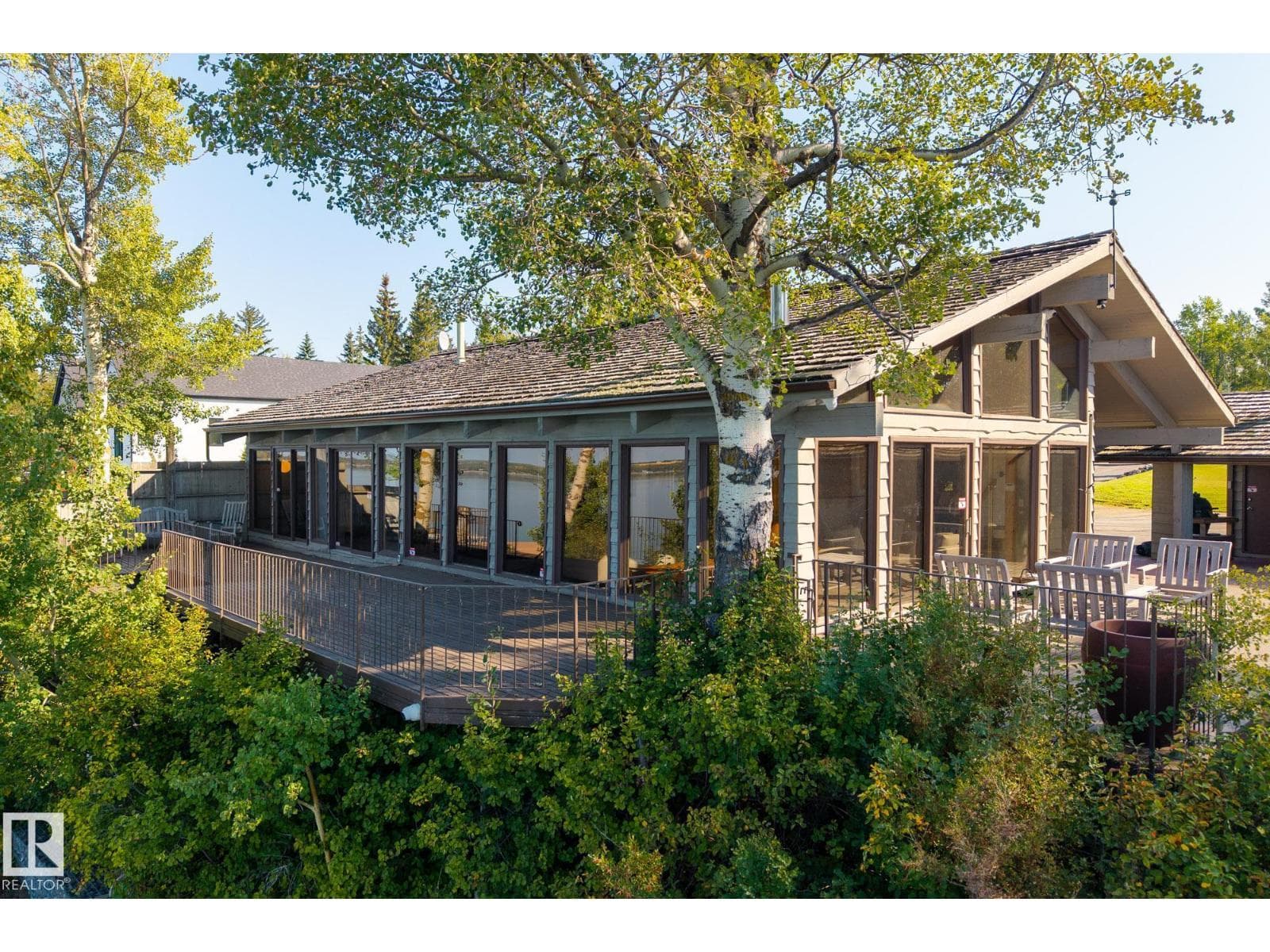 139 Silver Beach RD — photo 4