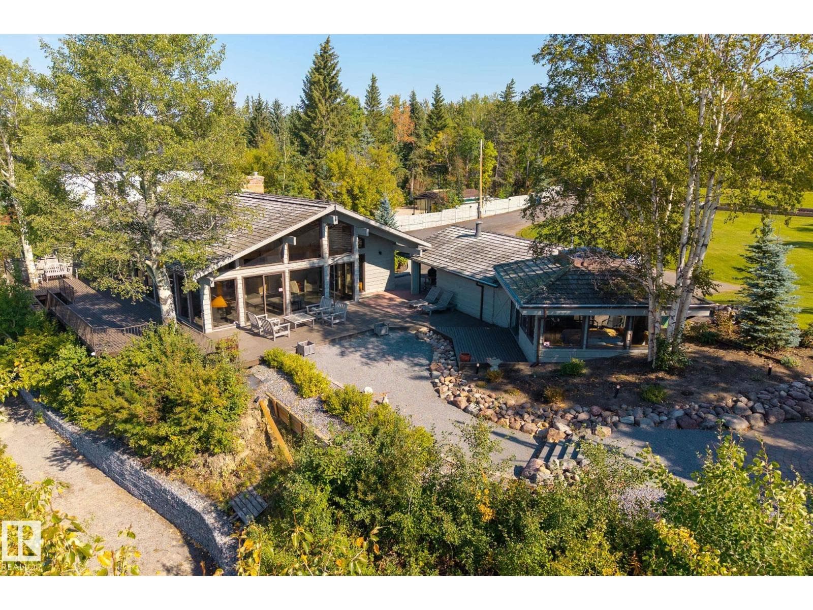 139 Silver Beach RD — photo 5