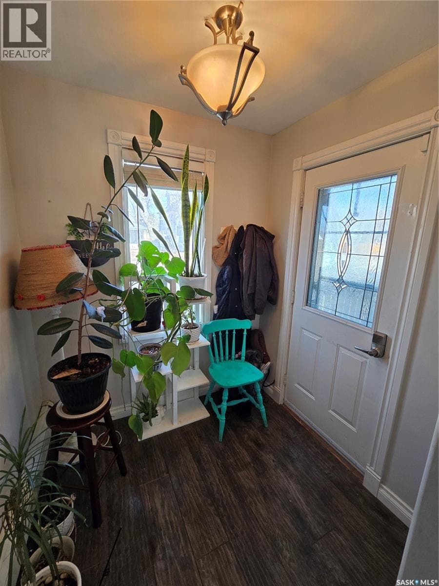 2 Prairie AVENUE photo 5